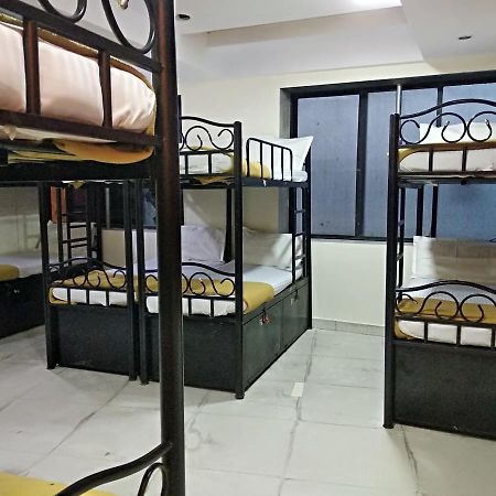 Bandra Dormitory Only For Indian Bombaj Exteriér fotografie