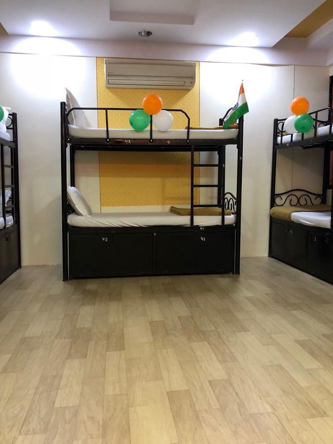 Bandra Dormitory Only For Indian Bombaj Exteriér fotografie