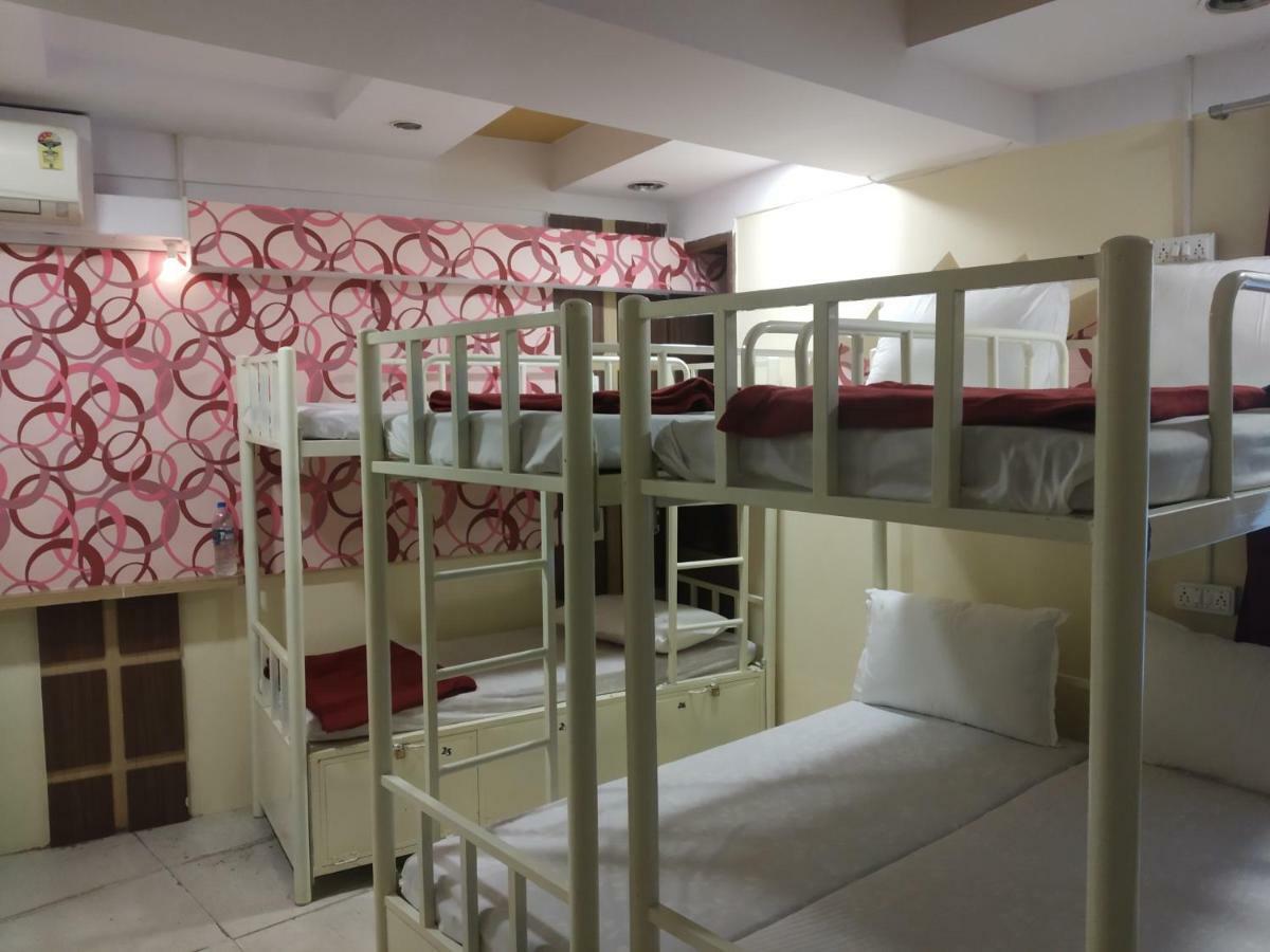Bandra Dormitory Only For Indian Bombaj Exteriér fotografie